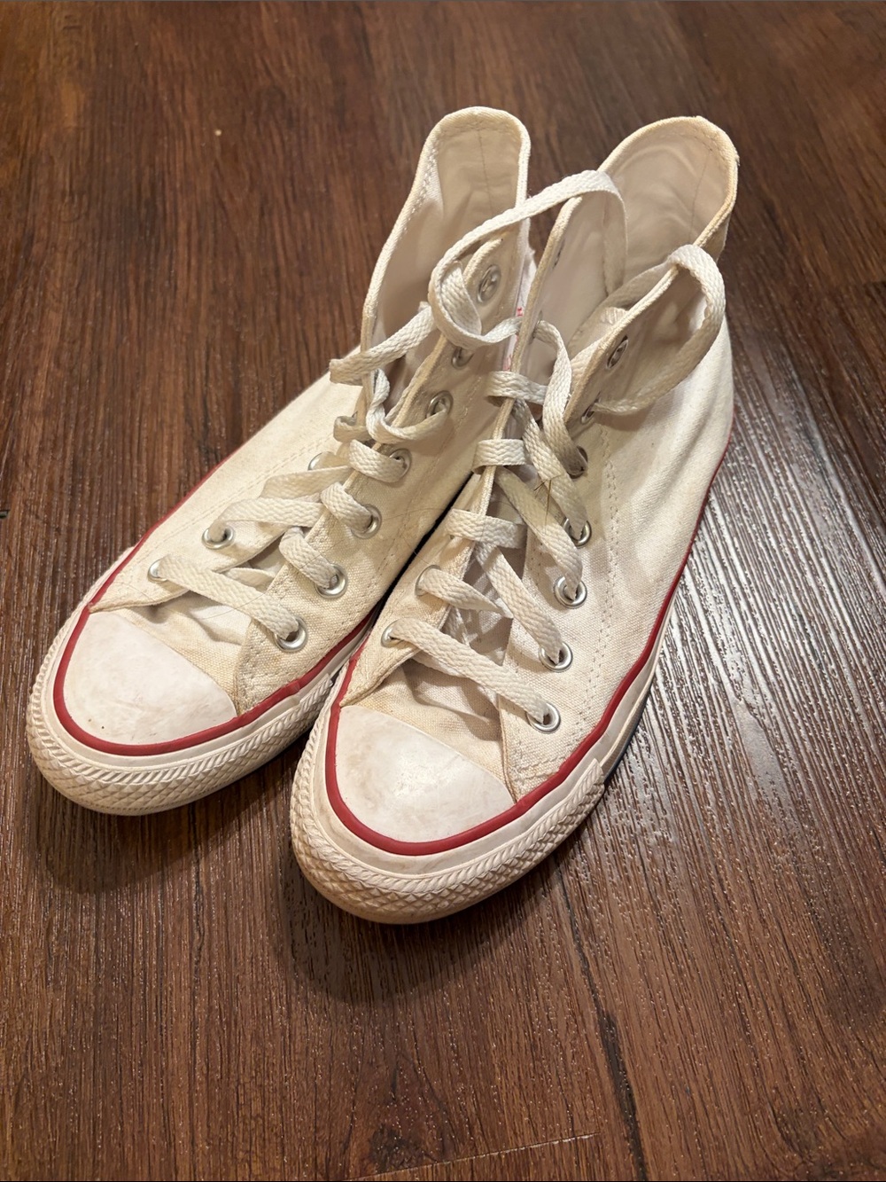 Converse Cream and white color High-Top Sneakers US women’s size 6.5